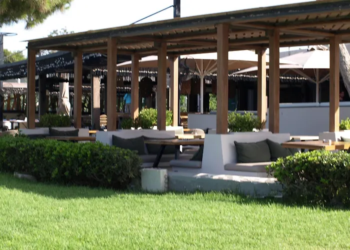 Alimos Kalamaki 100 Meters From The Beach