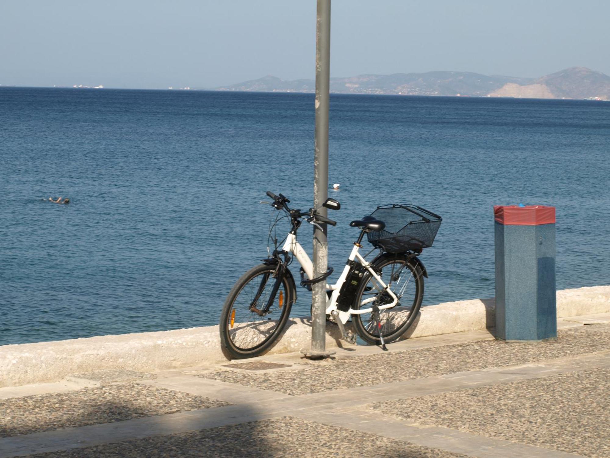 Alimos Kalamaki 100 Meters From The * Athens